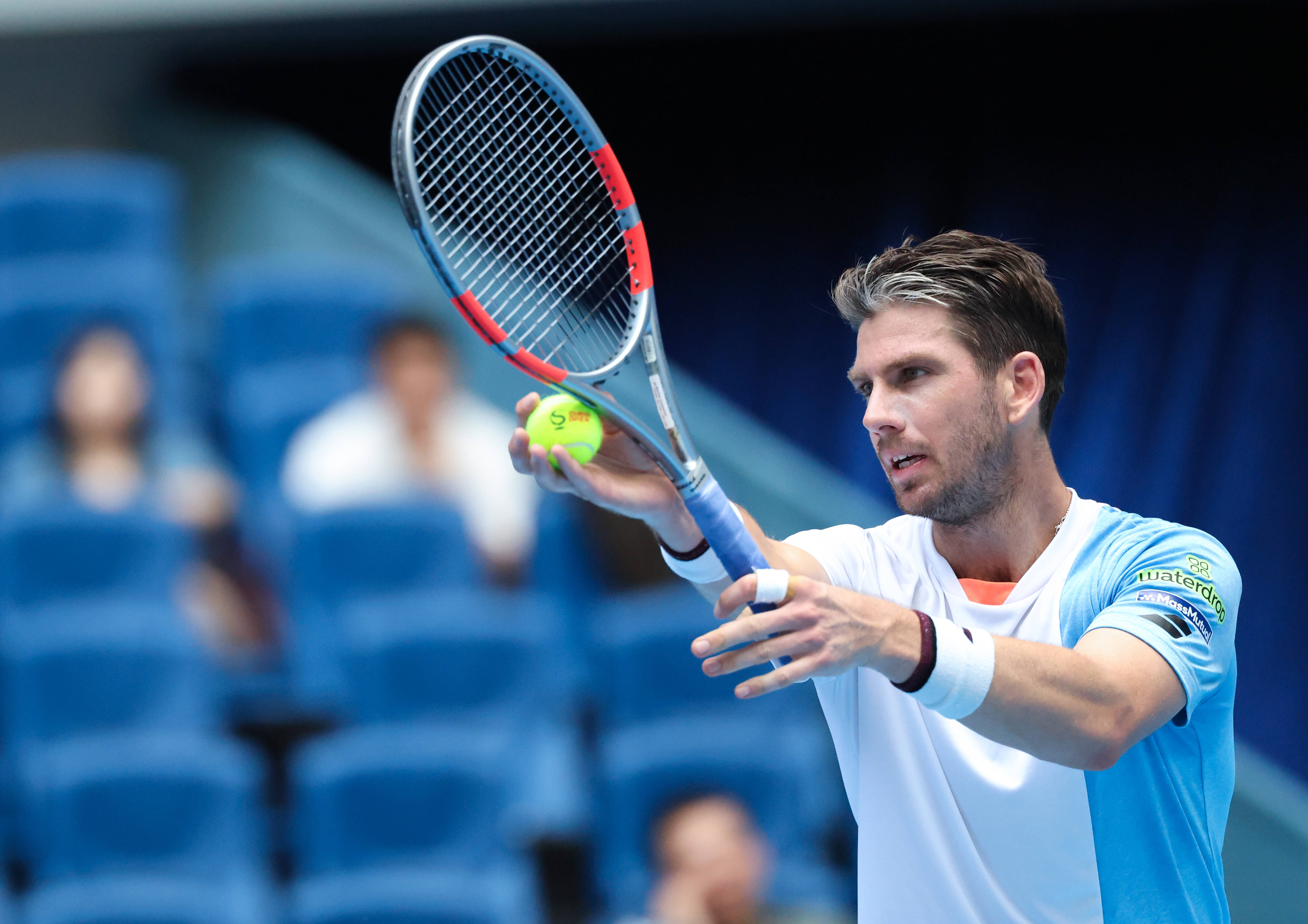 西班牙网球队爆冷英国网球队，梅德韦杰夫打破历史纪录的简单介绍