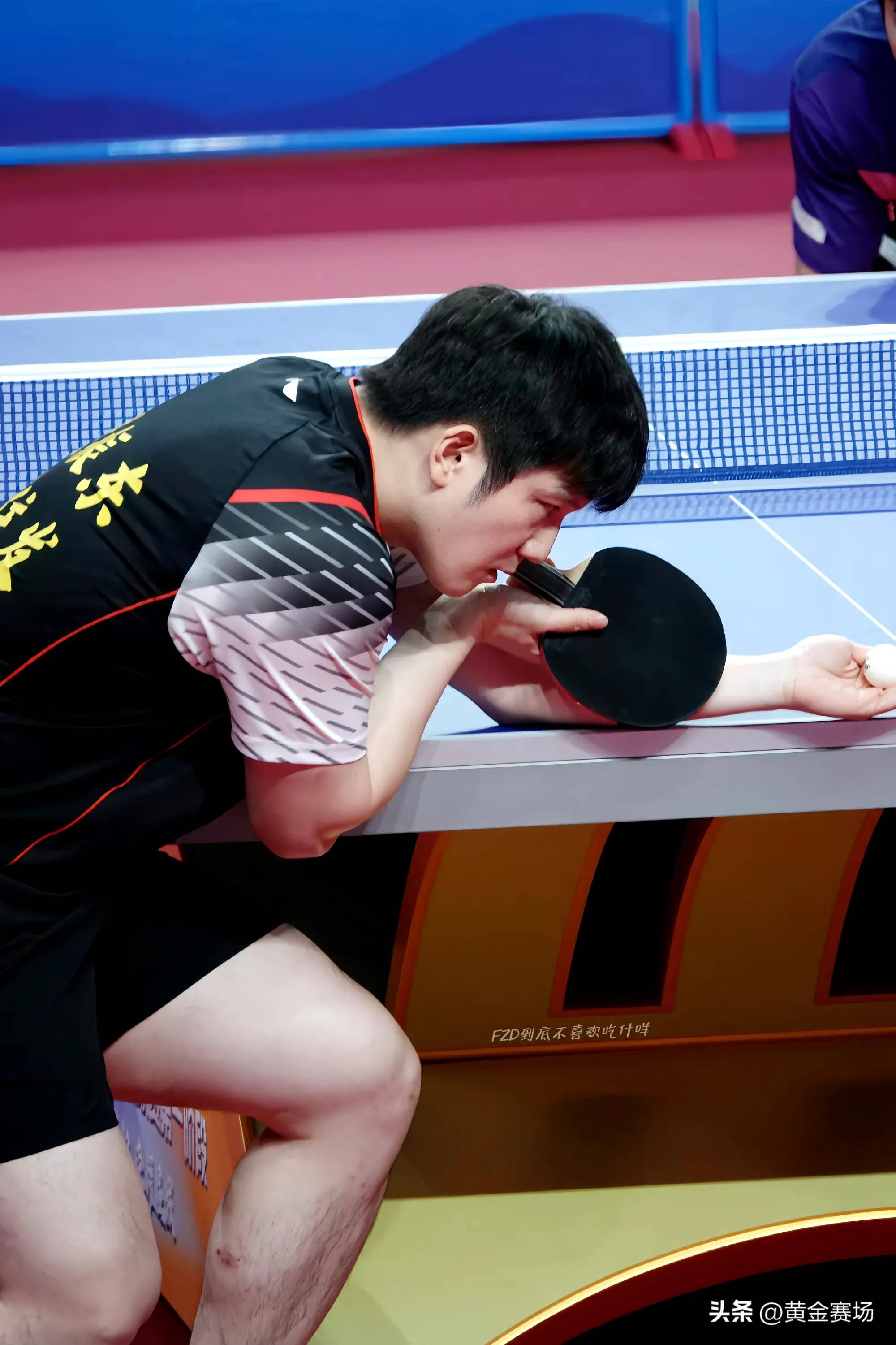 韩国乒乓球队完胜英国乒乓球队，奥恰洛夫高光表现的简单介绍