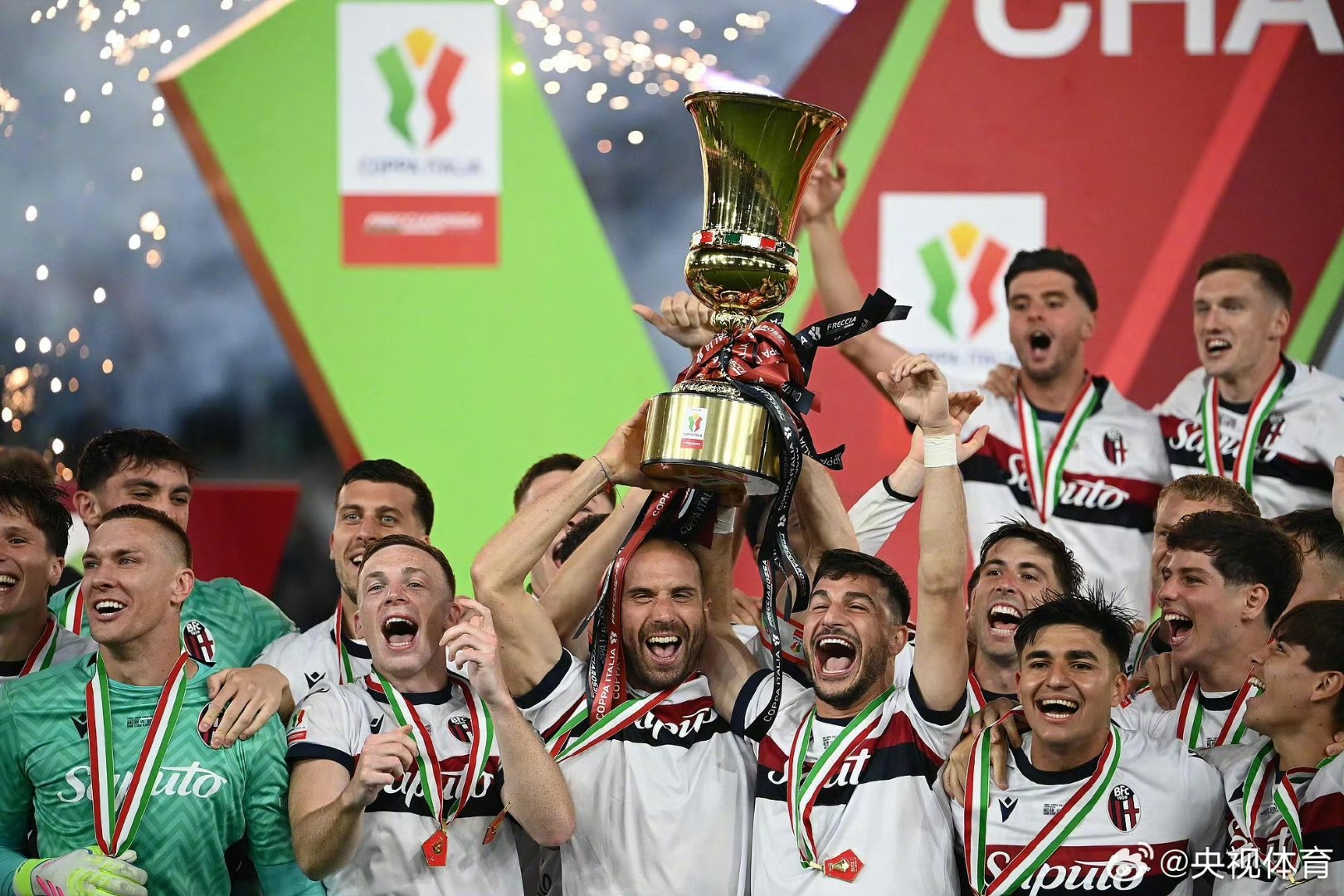 意大利球队夺得关键胜利,晋级下一轮的简单介绍 意大利球队夺得关键胜利,晋级下一轮的简单介绍