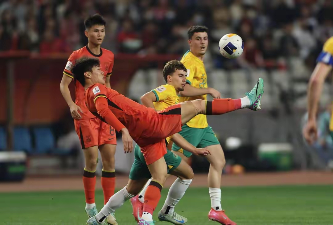 比赛中球队气势如虹，取得惊人逆转