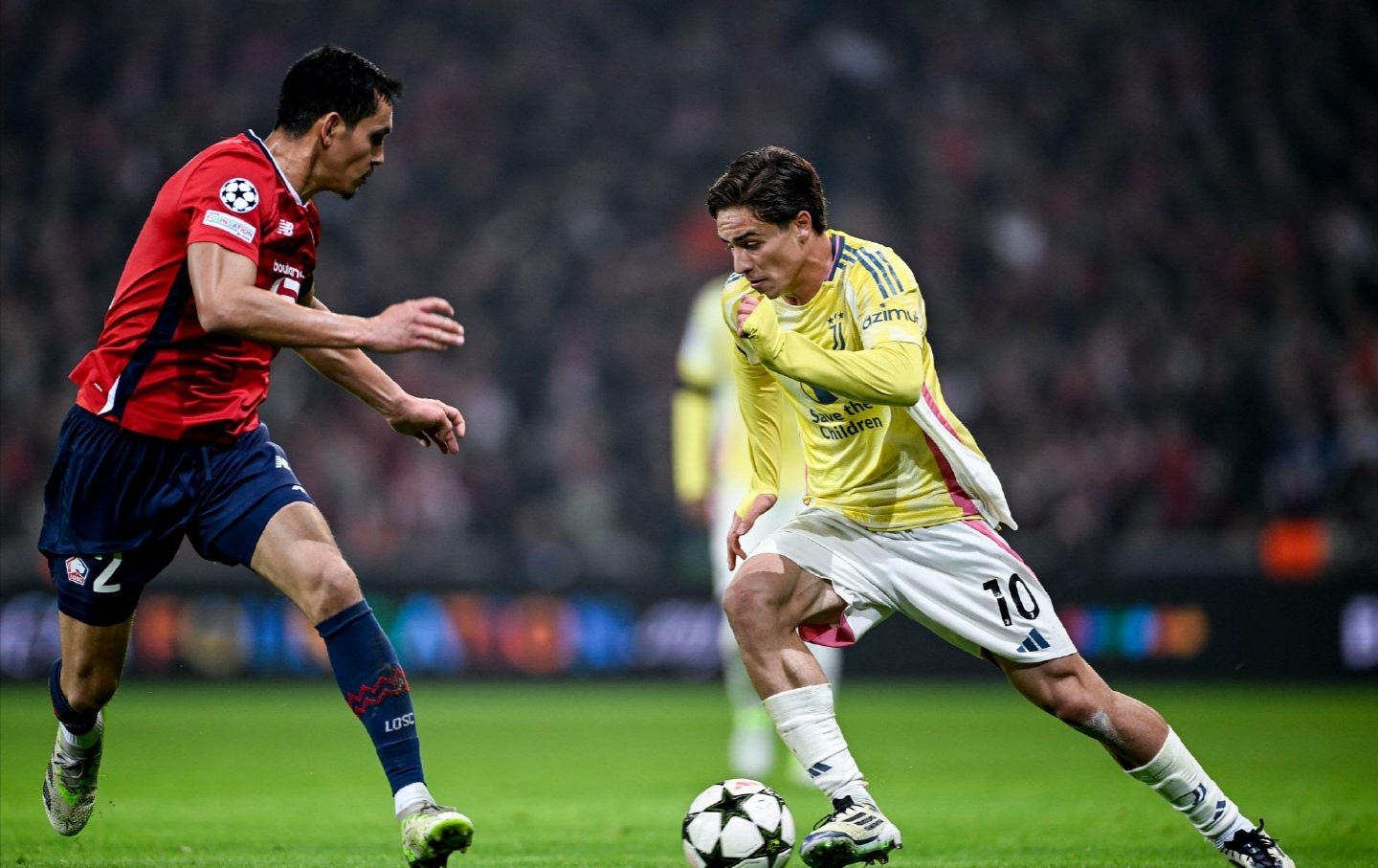 里尔队员积极备战新赛季比赛 里尔队员积极备战新赛季比赛