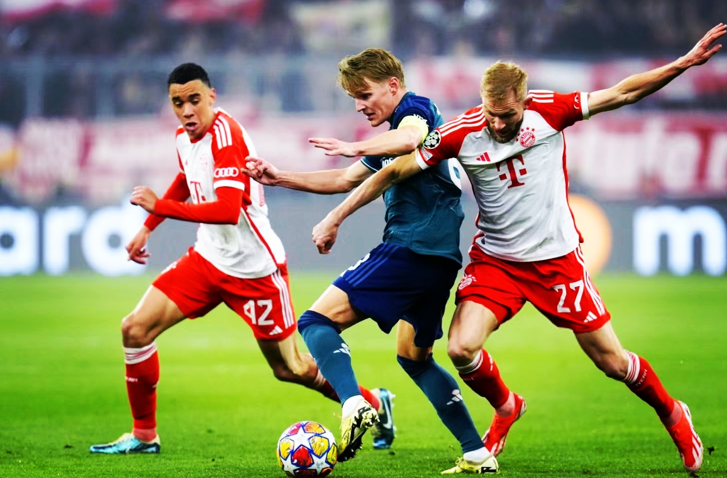 拜仁慕尼黑力求翻盘里昂，欧冠四强情况严峻的简单介绍