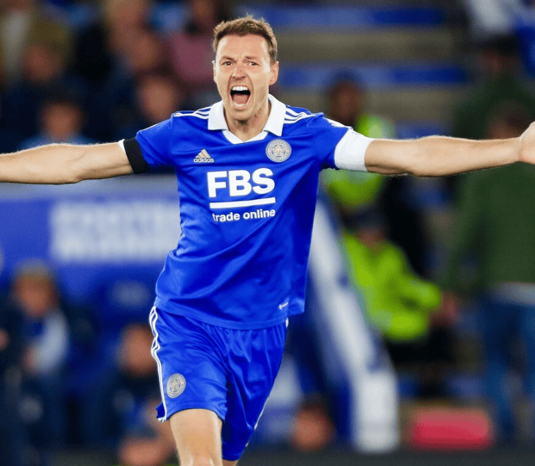 关于莱切斯特城客场大胜，稳固排名冲击前六的信息