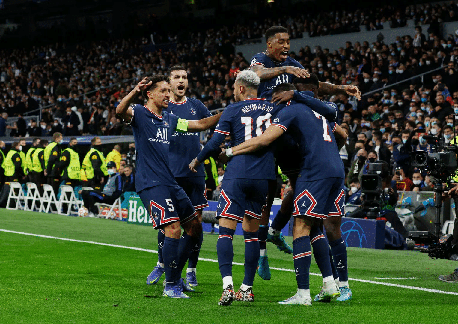 关于巴黎圣日耳曼中场连续助攻，成为球队制胜法宝的信息