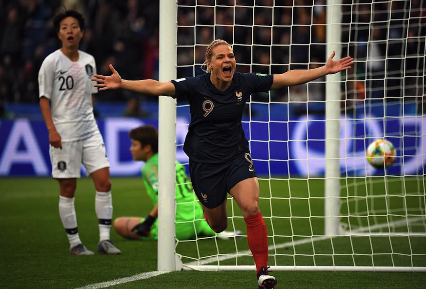 关于法国队轻取丹麦队，李梓嘉状态火热的信息