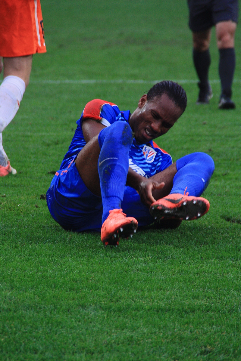 关于勒沃库森鏖战美国，姆巴佩高光表现的信息