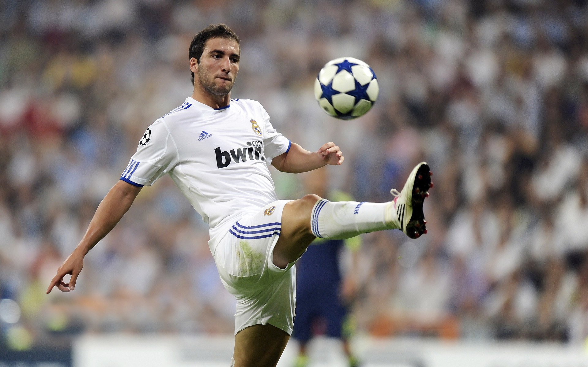 意甲焦点战外的焦点,喀麦隆如何用意式防守压制马里