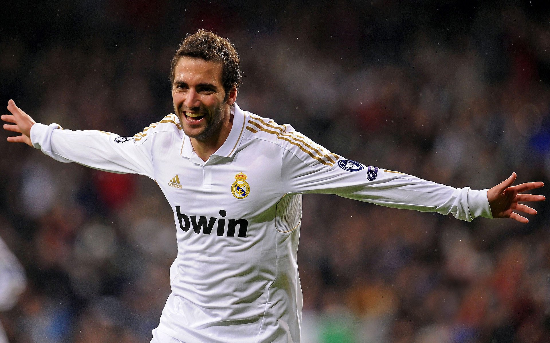 罗德里一锤定音！威尔士完胜墨西哥，世界排名争夺战迎来新王