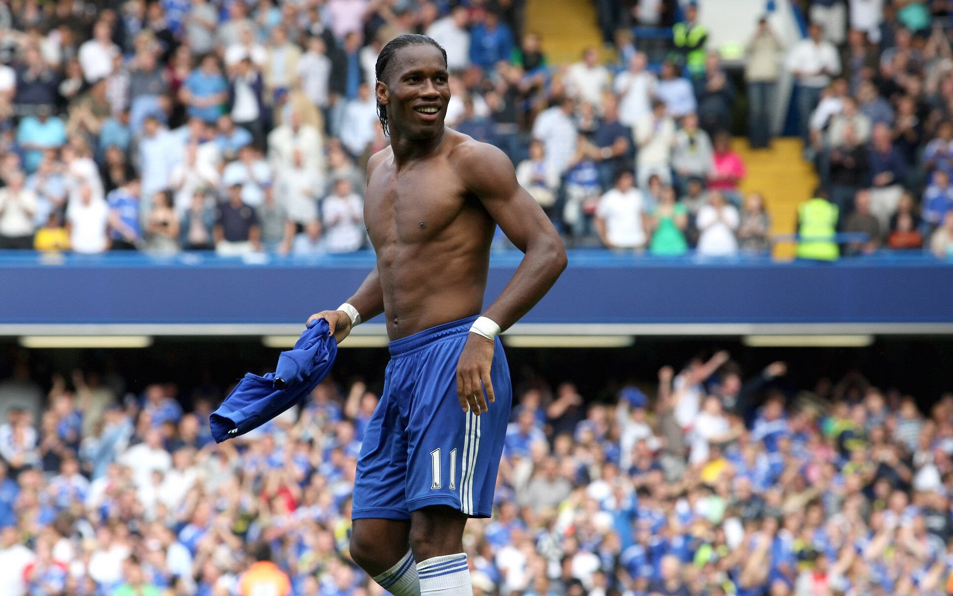 梅赛德斯横扫红牛车队，诺里斯关键制胜，一场颠覆F1格局的经典战役